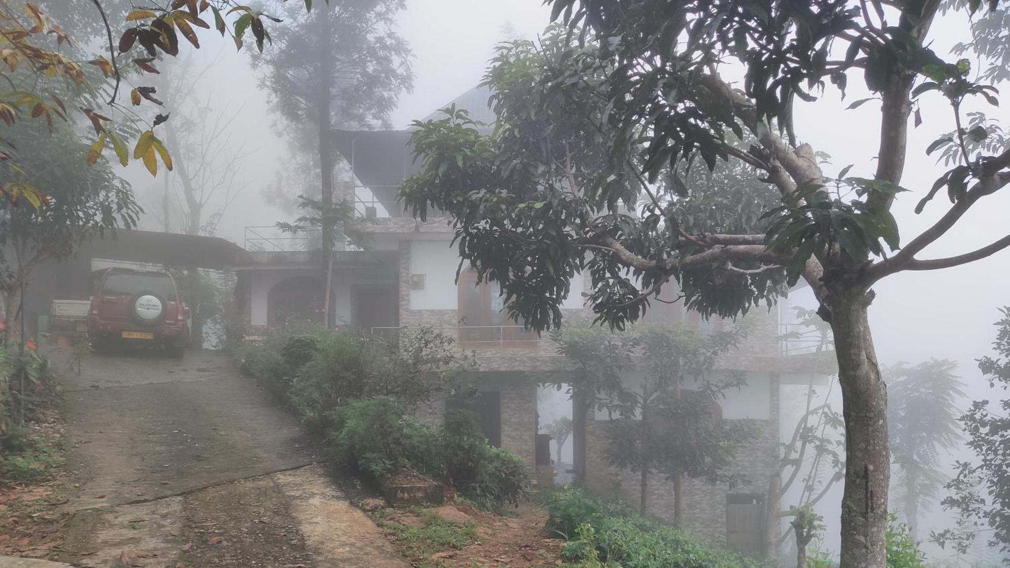 Rohana Estate Lodging & Camping Kandy Bagian luar foto