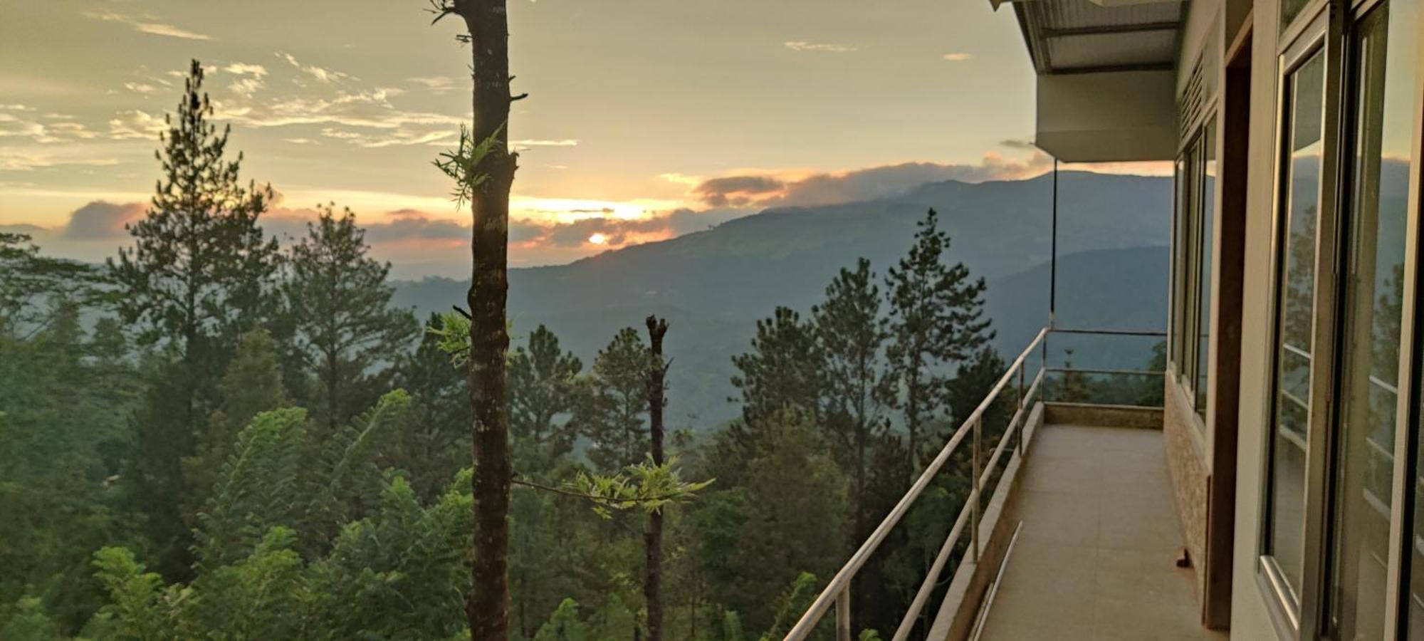 Rohana Estate Lodging & Camping Kandy Bagian luar foto