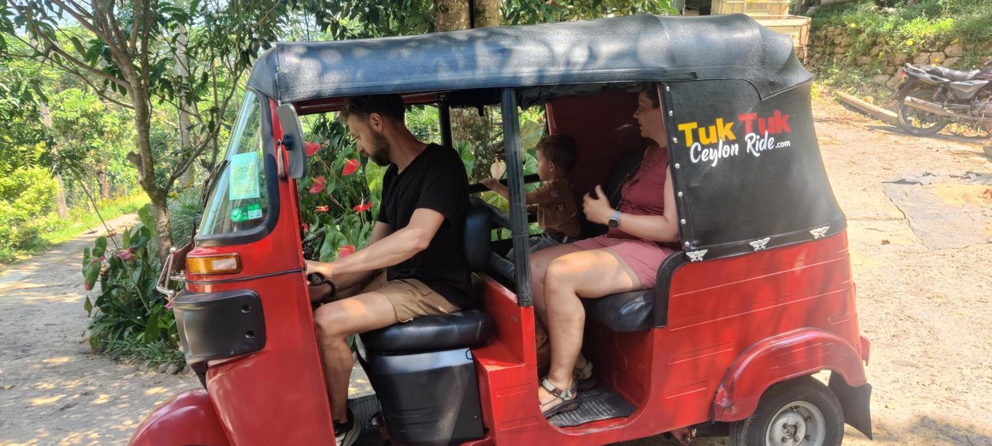 Rohana Estate Lodging & Camping Kandy Bagian luar foto